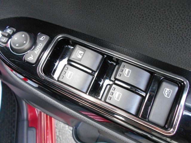 Daihatsu TANTO CUSTOM 2022-01 18868-23
