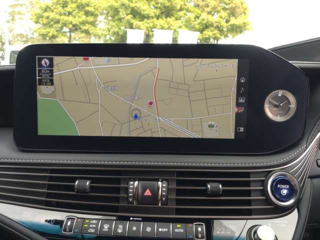 Lexus LS 2021-03 70-13