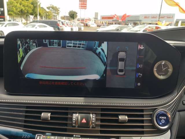 Lexus LS 2021-03 70-12