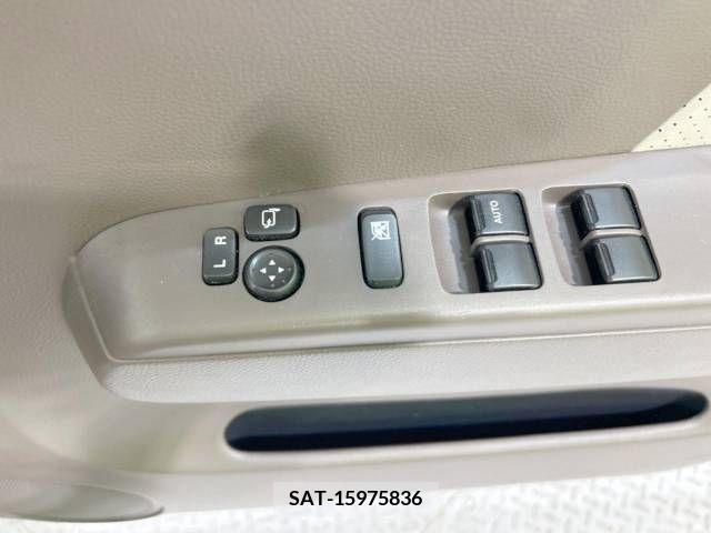Nissan MOCO 2014-02 311543-7
