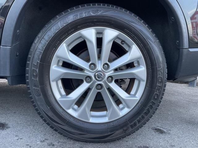 Nissan X-TRAIL 2014-12 196389-17