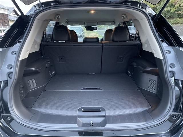 Nissan X-TRAIL 2014-12 196389-23