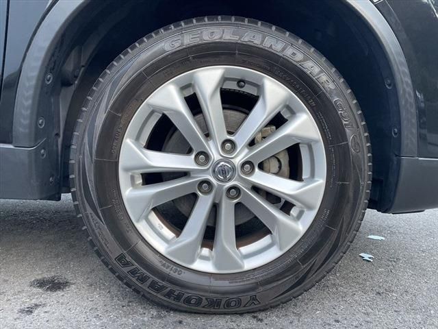 Nissan X-TRAIL 2014-12 196389-14