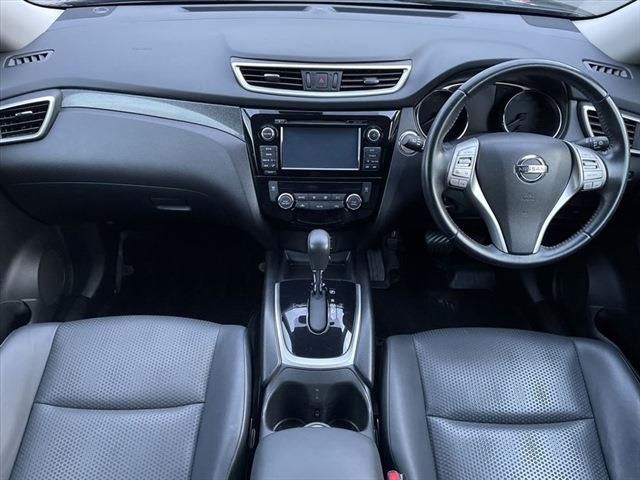 Nissan X-TRAIL 2014-12 196389-18