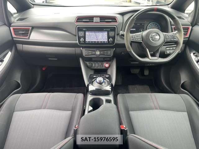 Nissan LEAF 2019-06 339713-6