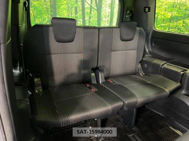 Toyota VOXY 2020-09 321668-10