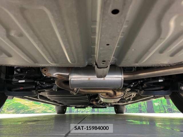 Toyota VOXY 2020-09 321668-19