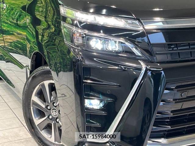 Toyota VOXY 2020-09 321668-13