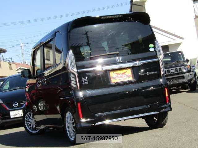 Honda N BOX CUSTOM 2021-01 213560-5