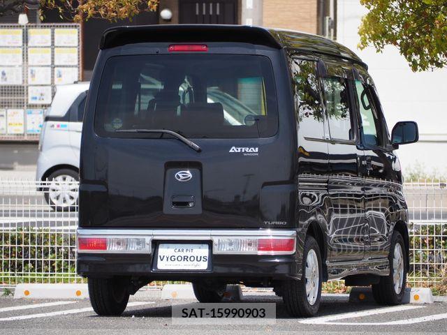 Daihatsu ATRAI WAGON 2011-07 242914-12