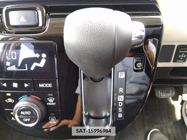 Daihatsu MOVE 2018-10 376124-8