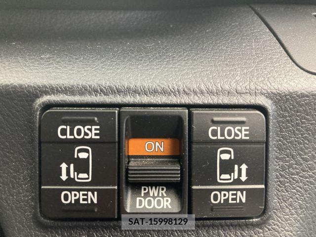 Toyota SIENTA 2019-10 337255-12