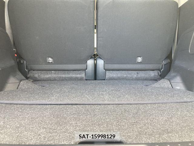 Toyota SIENTA 2019-10 337255-28