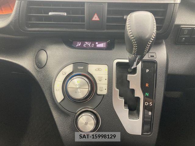 Toyota SIENTA 2019-10 337255-9