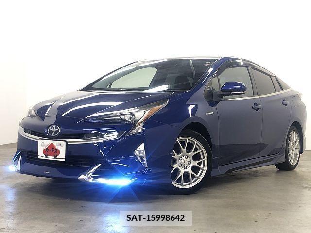 Toyota PRIUS 2017-06 282137-0