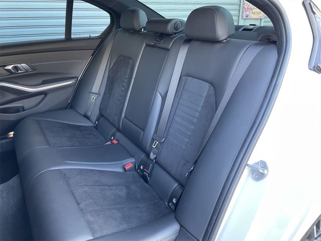 Bmw 3 SERIES 2019-09 181596-23