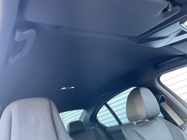 Bmw 3 SERIES 2019-09 181596-24