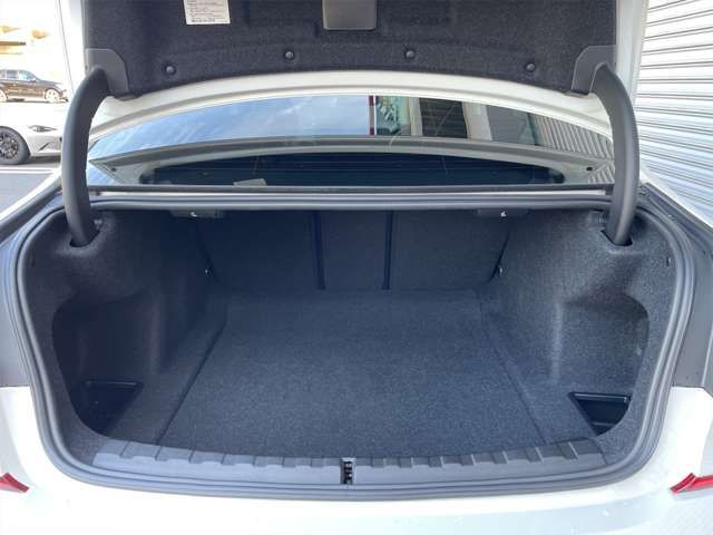 Bmw 3 SERIES 2019-09 181596-15