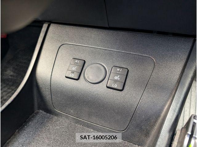 Toyota PRIUS PHV 2012-07 366806-16