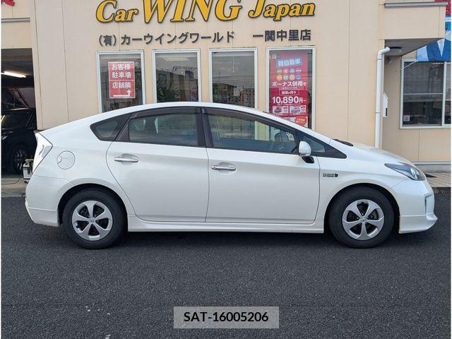 Toyota PRIUS PHV 2012-07 366806-6