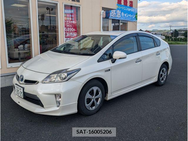 Toyota PRIUS PHV 2012-07 366806-5