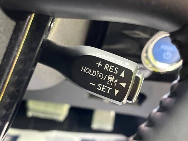 Toyota PRIUS 2019-03 192509-4