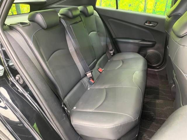 Toyota PRIUS 2019-03 192509-9