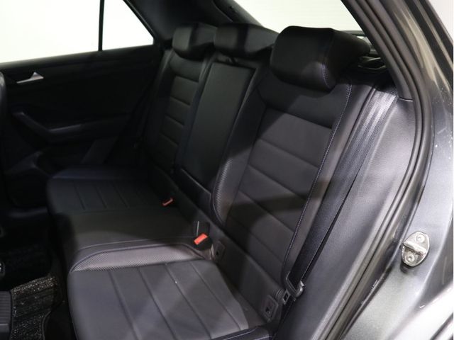 VolksWagen T-ROC 2022-10 18054-19