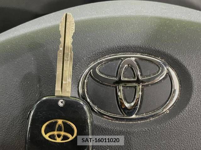 Toyota SIENTA 2011-07 344431-4