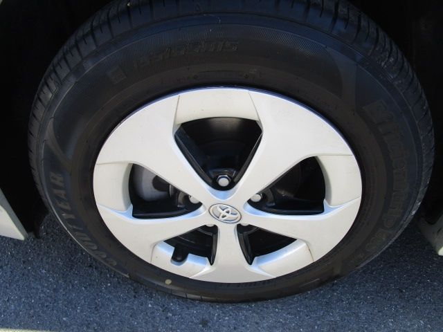 Toyota PRIUS 2016-01 185603-19