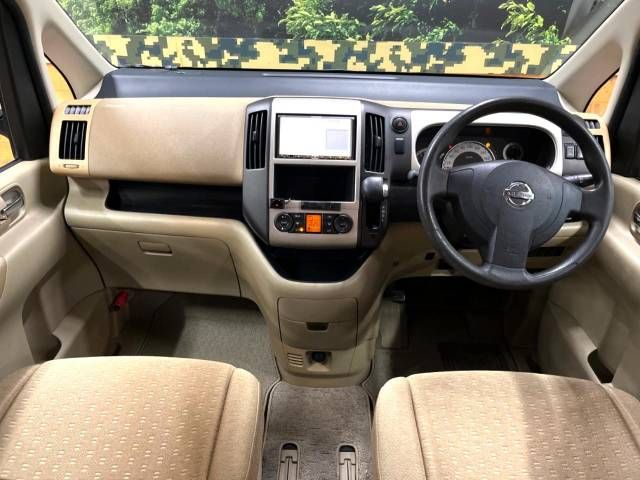 Nissan SERENA 2007-11 181905-1