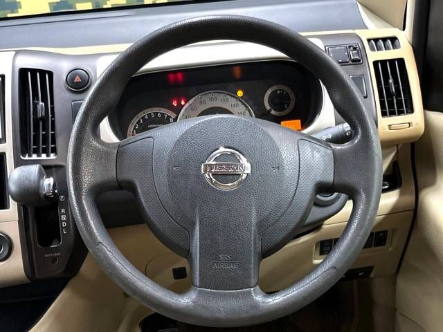 Nissan SERENA 2007-11 181905-12