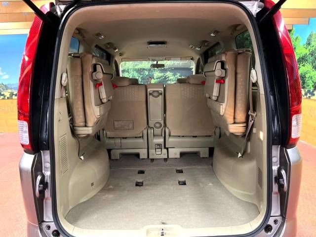 Nissan SERENA 2007-11 181905-11