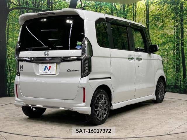 Honda N BOX 2021-01 215282-17
