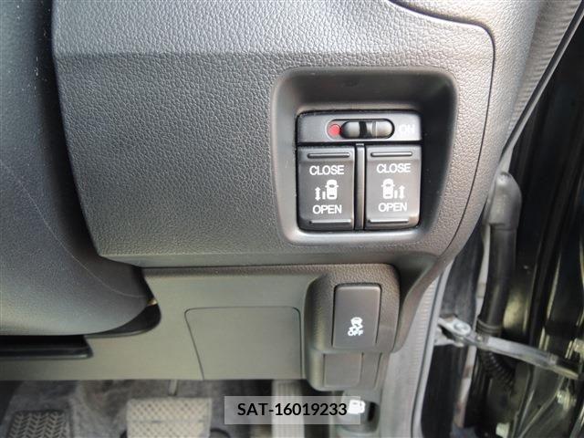 Honda N BOX CUSTOM 2013-09 246793-16