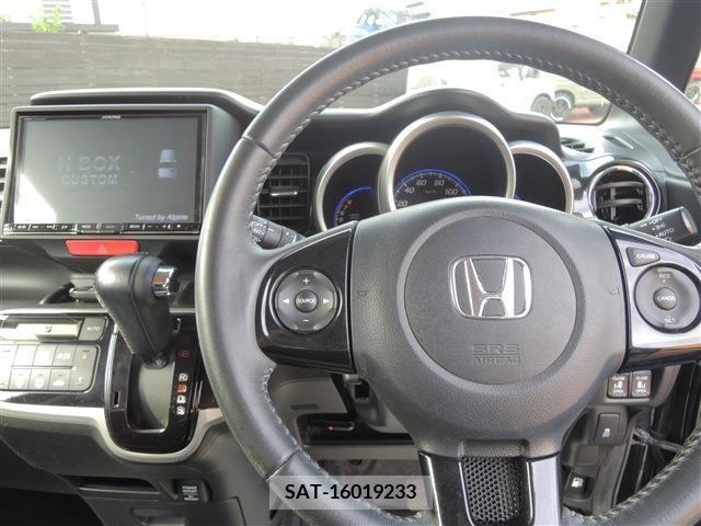 Honda N BOX CUSTOM 2013-09 246793-11