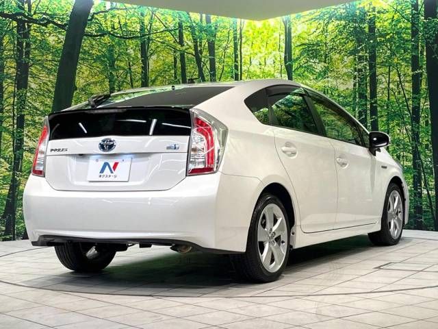 Toyota PRIUS 2012-02 18330-17