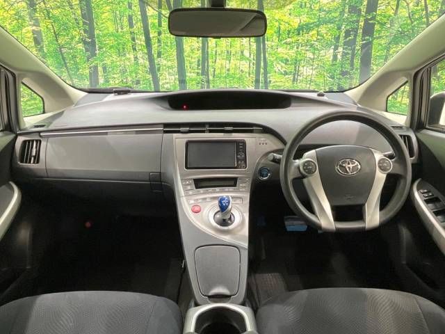 Toyota PRIUS 2012-02 18330-1