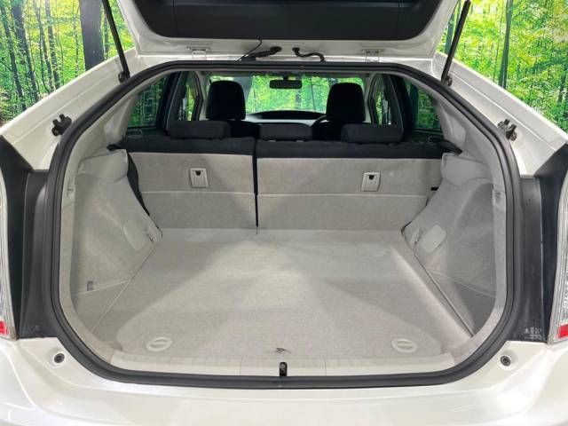 Toyota PRIUS 2012-02 18330-10