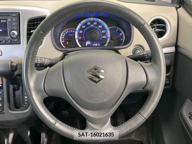 Suzuki WAGON R 2013-11 370964-9