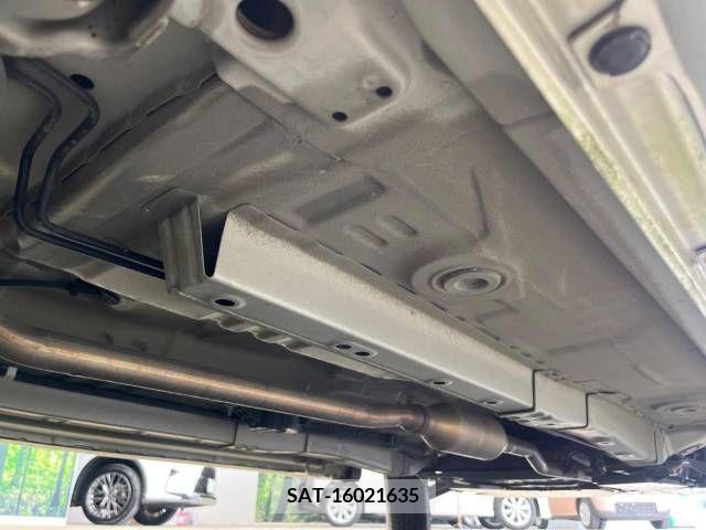 Suzuki WAGON R 2013-11 370964-18