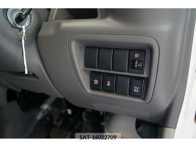 Suzuki EVERY 2018-03 374003-4