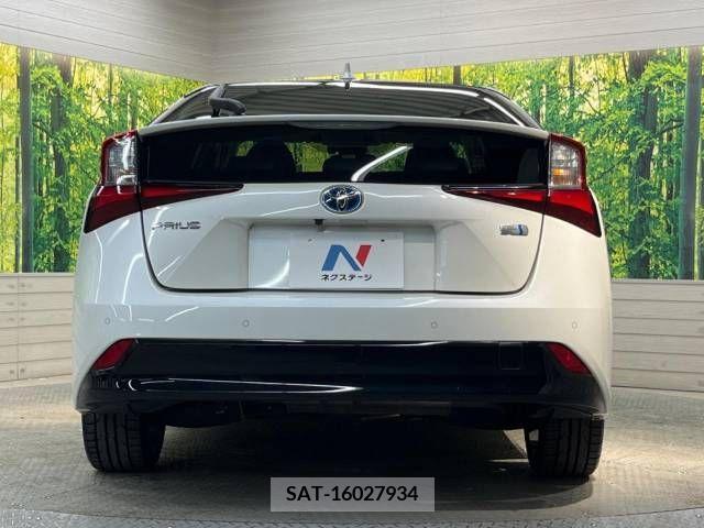 Toyota PRIUS 2019-07 366552-15