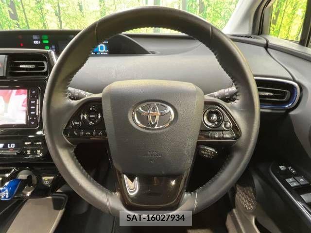 Toyota PRIUS 2019-07 366552-11