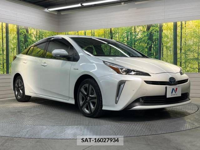 Toyota PRIUS 2019-07 366552-16