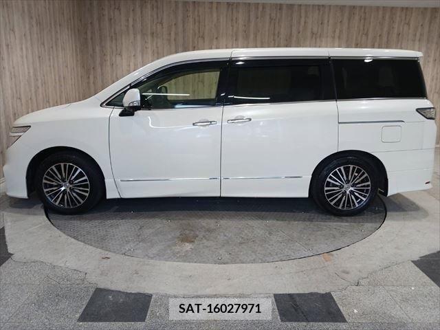 Nissan ELGRAND 2016-06 219257-7