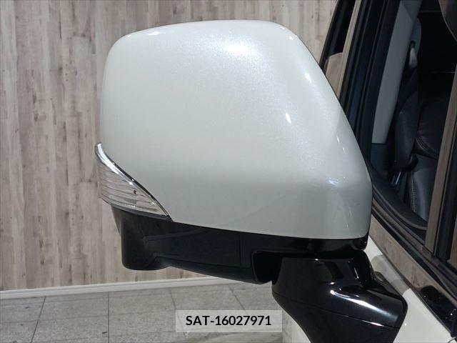 Nissan ELGRAND 2016-06 219257-12