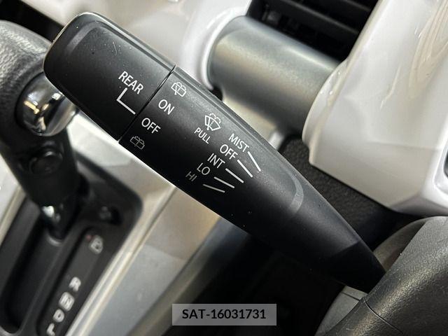 Suzuki HUSTLER 2014-01 372166-17