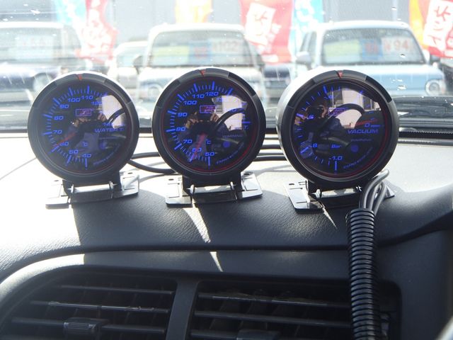 Nissan SKYLINE COUPE 1996-02 192315-13