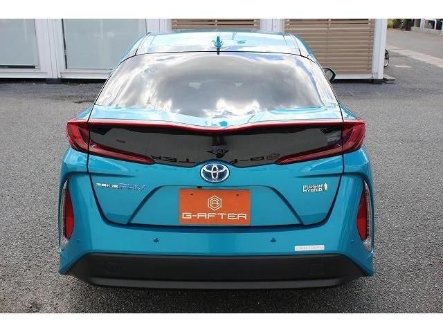 Toyota PRIUS PHV 2017-03 22390-9